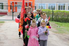 Торжественная линейка, посвященная 78-летию со Дня Победы в Великой Отечественной войне.